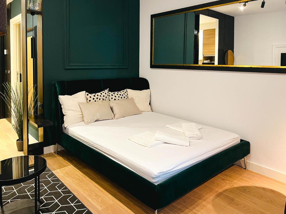 Waterfront Luxury Suites Belgrade Luaran gambar