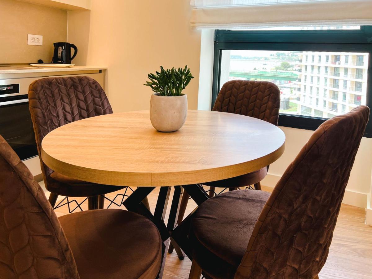 Waterfront Luxury Suites Belgrade Luaran gambar